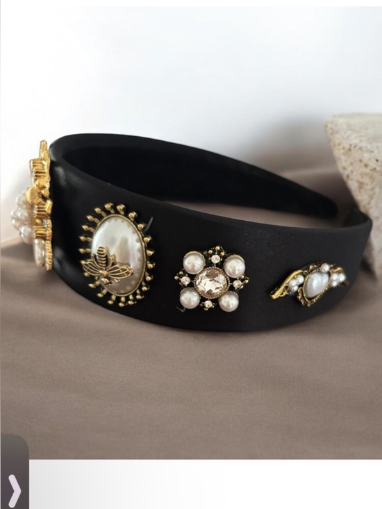 Aratta Silent Journey Countless Jewel Embellish Headband NWOT main image 4